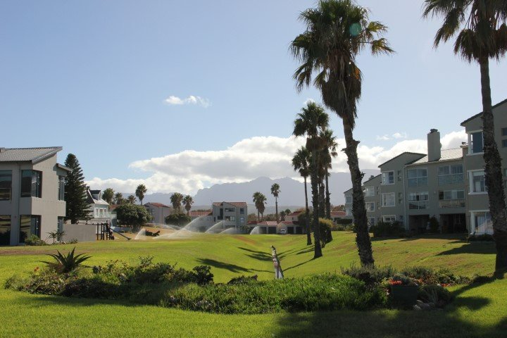 2 Bedroom Property for Sale in Greenways Golf Estate Western Cape